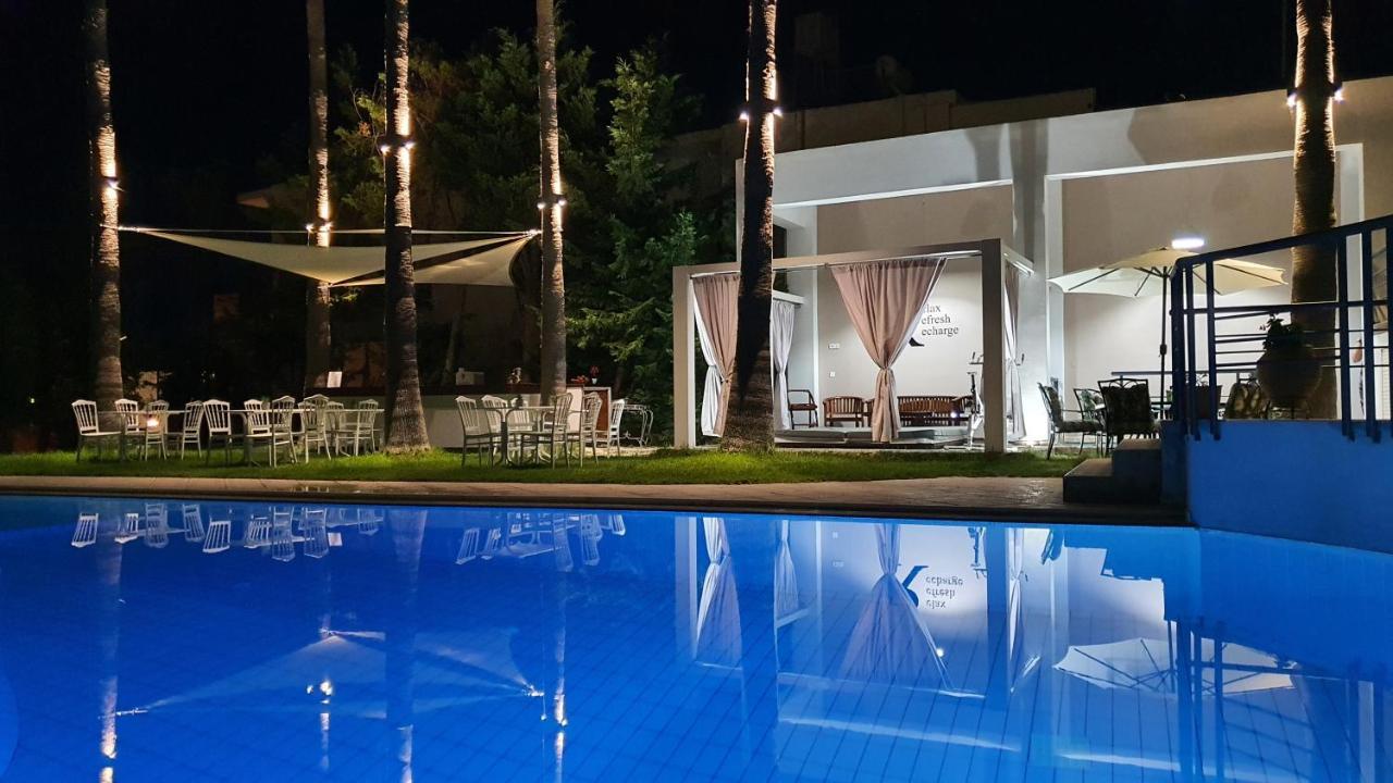 Elizabeth Suites Kato Daratso Buitenkant foto