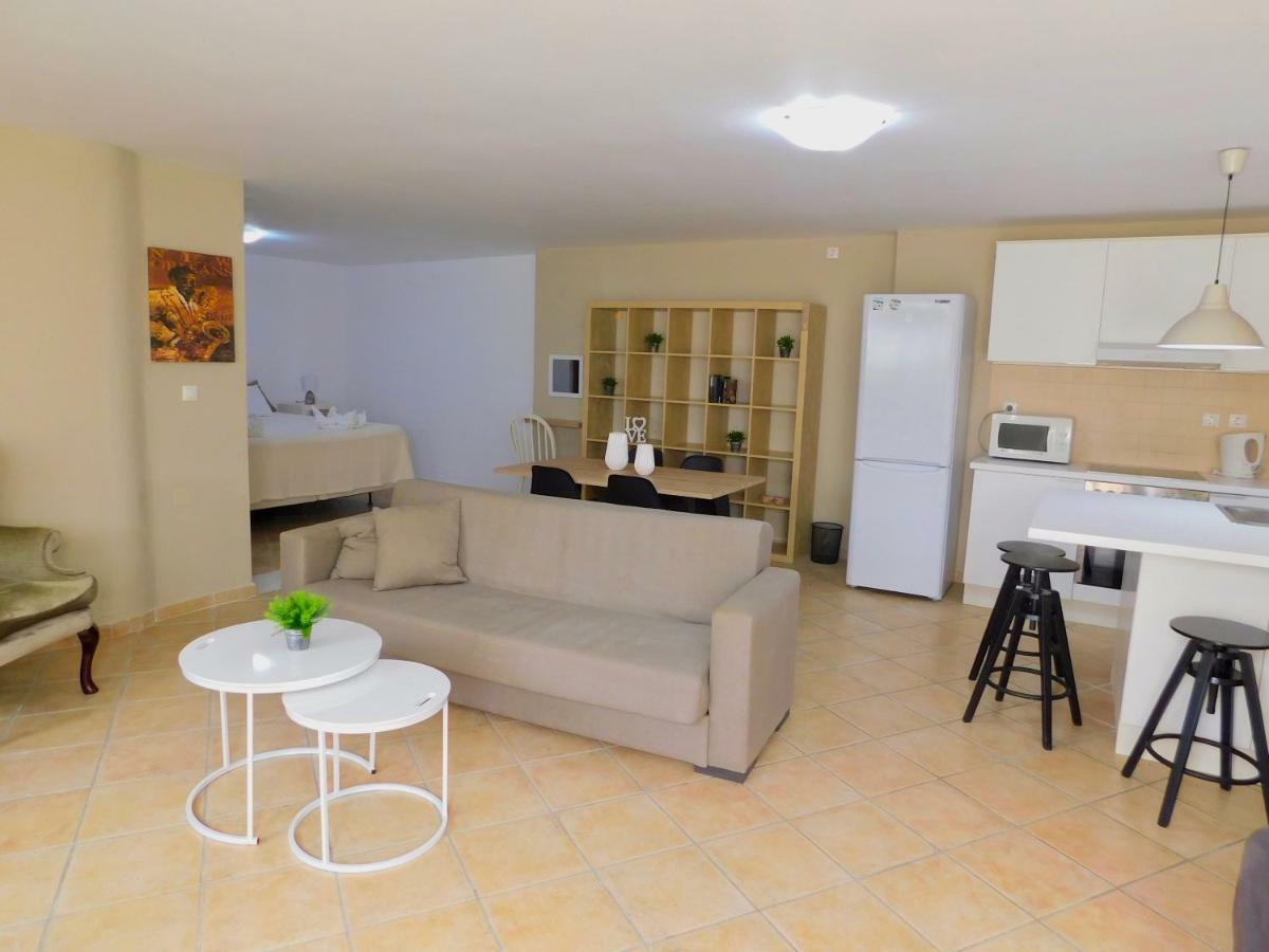 Elizabeth Suites Kato Daratso Buitenkant foto